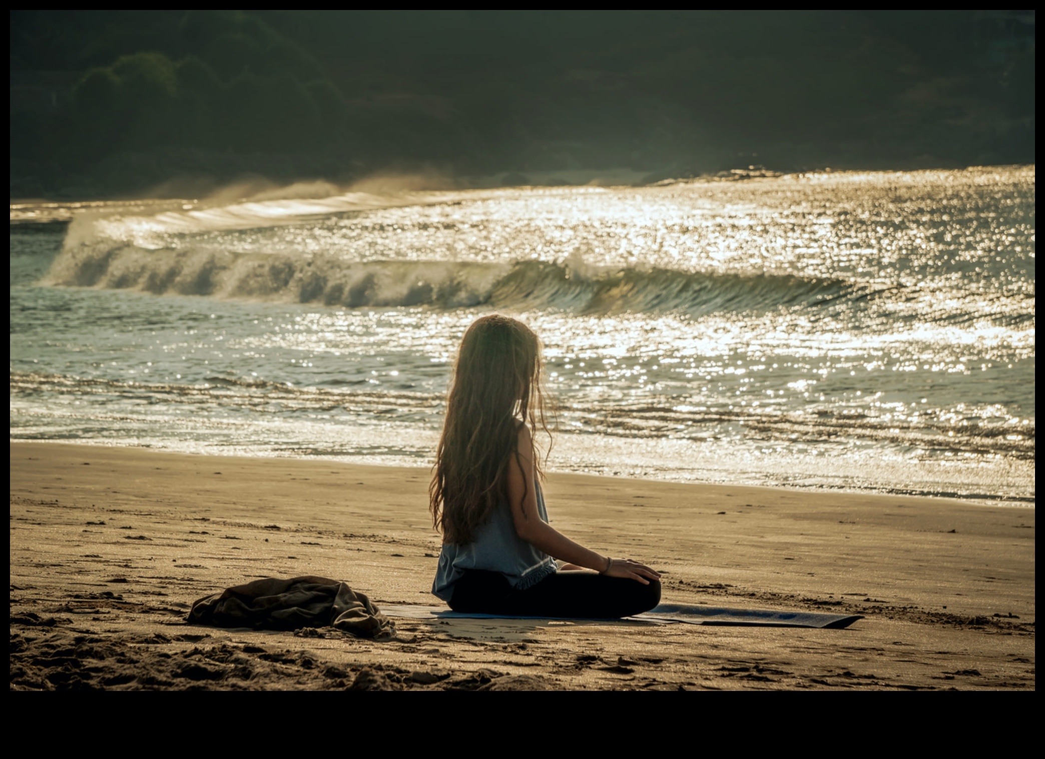 Evoluția liniștii: o călătorie prin trecutul meditației